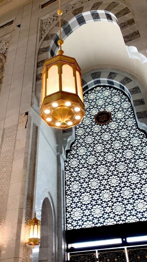 7 Nights — Premium Near Haram (Land-Only)